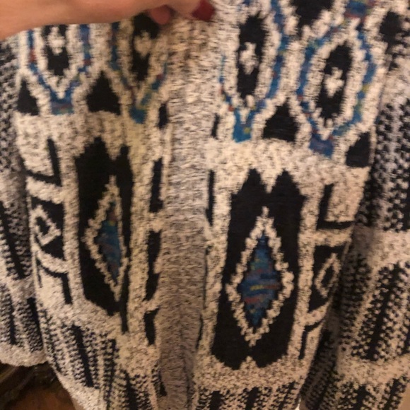 New Direction  v neck sweater 1X - Picture 2 of 5